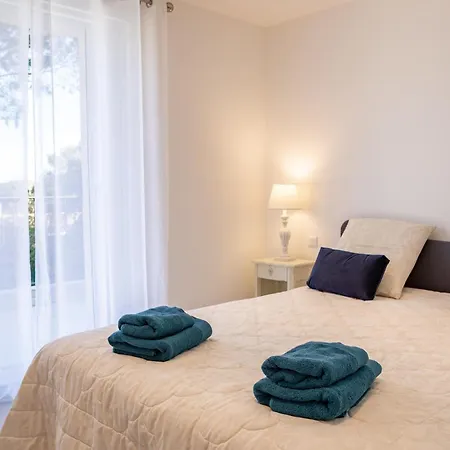 ヴィラ Belle Villa, Proche Des Plages, Piscine, Climatisee *